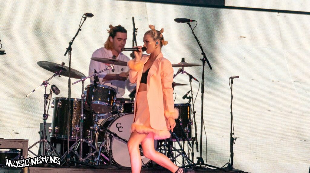 Broods @ Mt Smart Stadium, Auckland 09/11/2018
