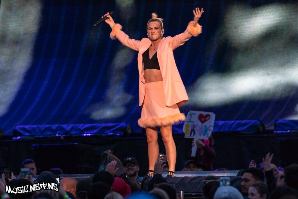 Broods @ Mt Smart Stadium, Auckland 09/11/2018