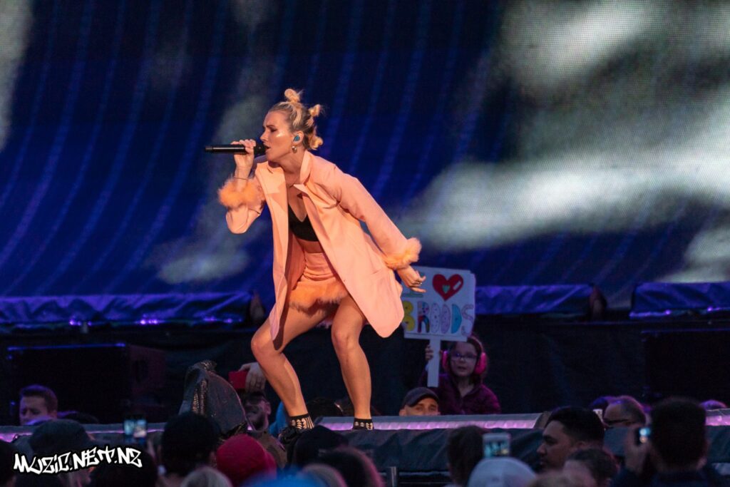 Broods @ Mt Smart Stadium, Auckland 09/11/2018