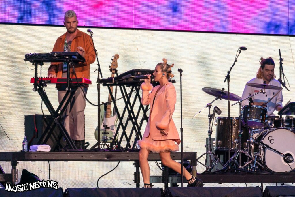 Broods @ Mt Smart Stadium, Auckland 09/11/2018