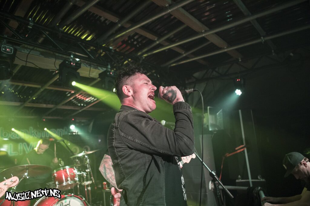 Captives @ The Embankment Tavern, Christchurch 15/11/2019