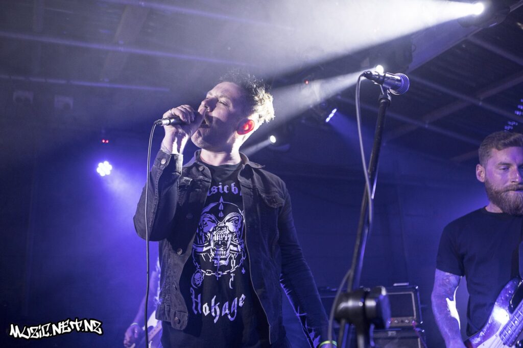 Captives @ The Embankment Tavern, Christchurch 15/11/2019