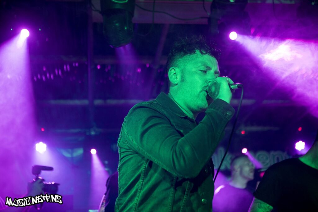 Captives @ The Embankment Tavern, Christchurch 15/11/2019