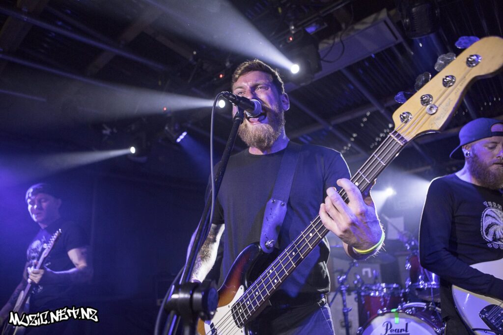 Captives @ The Embankment Tavern, Christchurch 15/11/2019