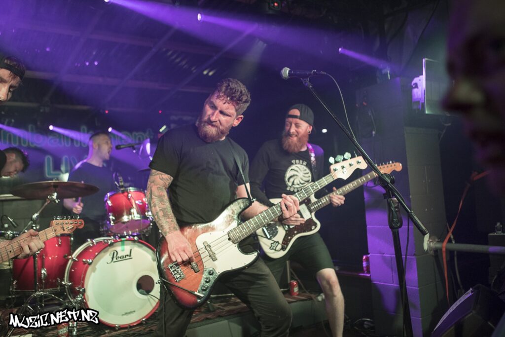 Captives @ The Embankment Tavern, Christchurch 15/11/2019