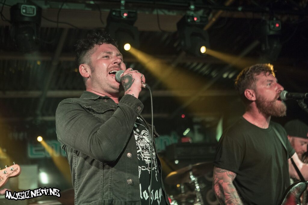 Captives @ The Embankment Tavern, Christchurch 15/11/2019