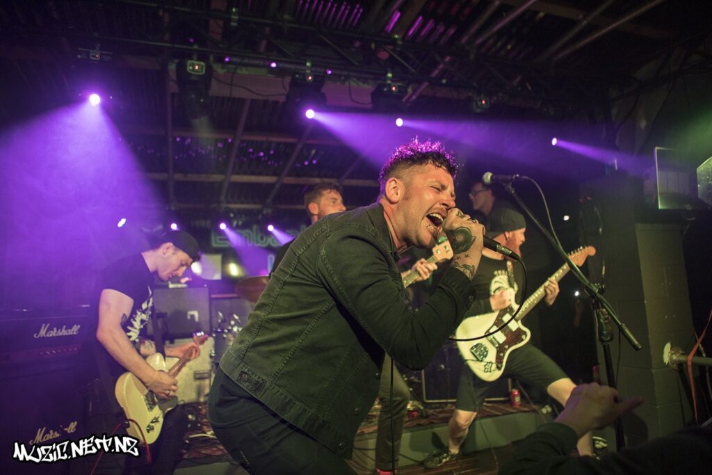 Captives @ The Embankment Tavern, Christchurch 15/11/2019