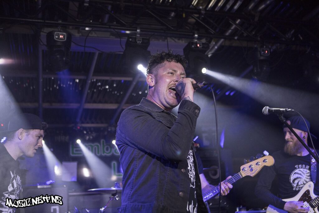 Captives @ The Embankment Tavern, Christchurch 15/11/2019