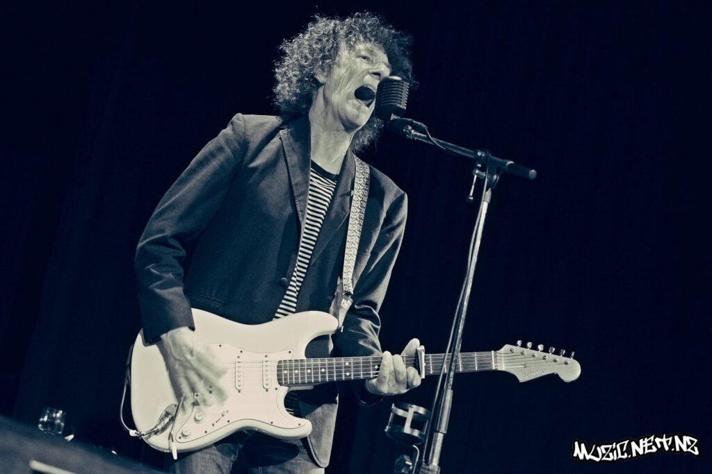 Caroline Easther @ Marton Players Theatre, Marton 11/05/2019