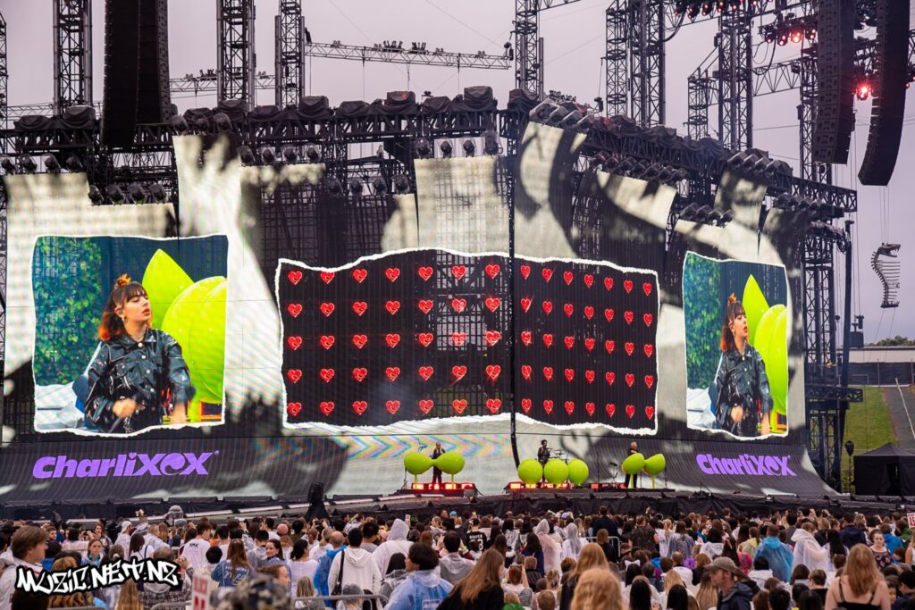 Charli Xcx @ Mt Smart Stadium, Auckland 09/11/2018