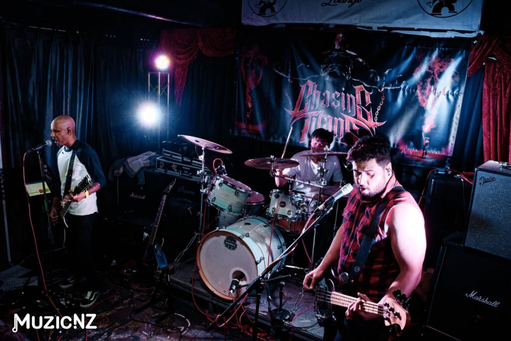 Chasing Titans @ Ding Dong Lounge, Auckland 03/06/2023