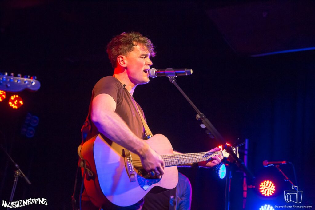 Ciaran Mcmeeken @ The Tuning Fork 10/08/2017