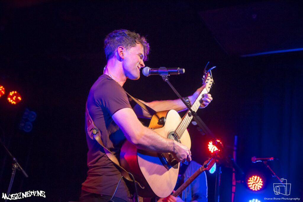 Ciaran Mcmeeken @ The Tuning Fork 10/08/2017