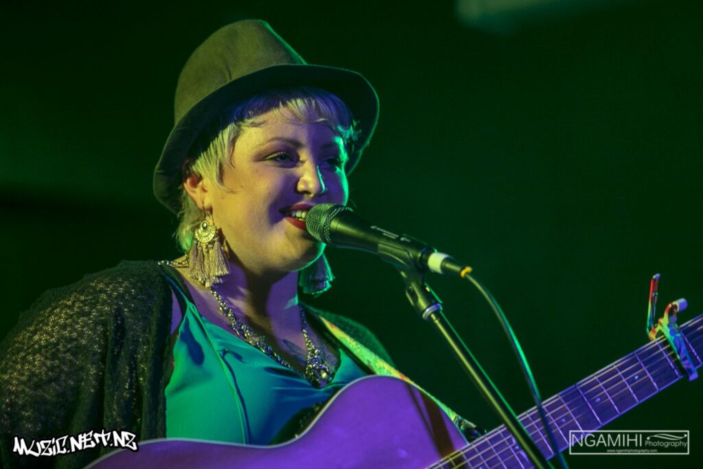 Coral @ Nivara Lounge, Hamilton 17/05/2019