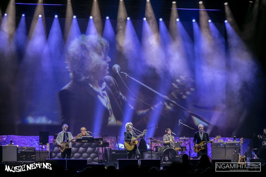 Crowded House @ Claudelands Arena, Hamilton 23/03/2021