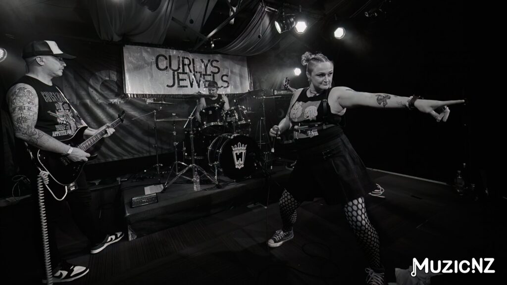 Curlys Jewels @ Lovelands, Wellington 18/11/2023