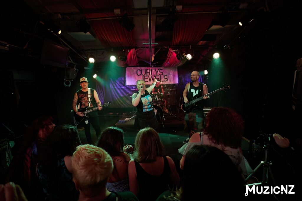 Curlys Jewels @ Lovelands, Wellington 18/11/2023