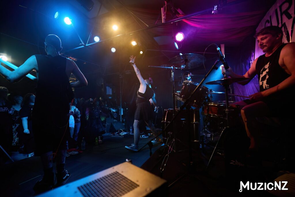 Curlys Jewels @ Lovelands, Wellington 18/11/2023