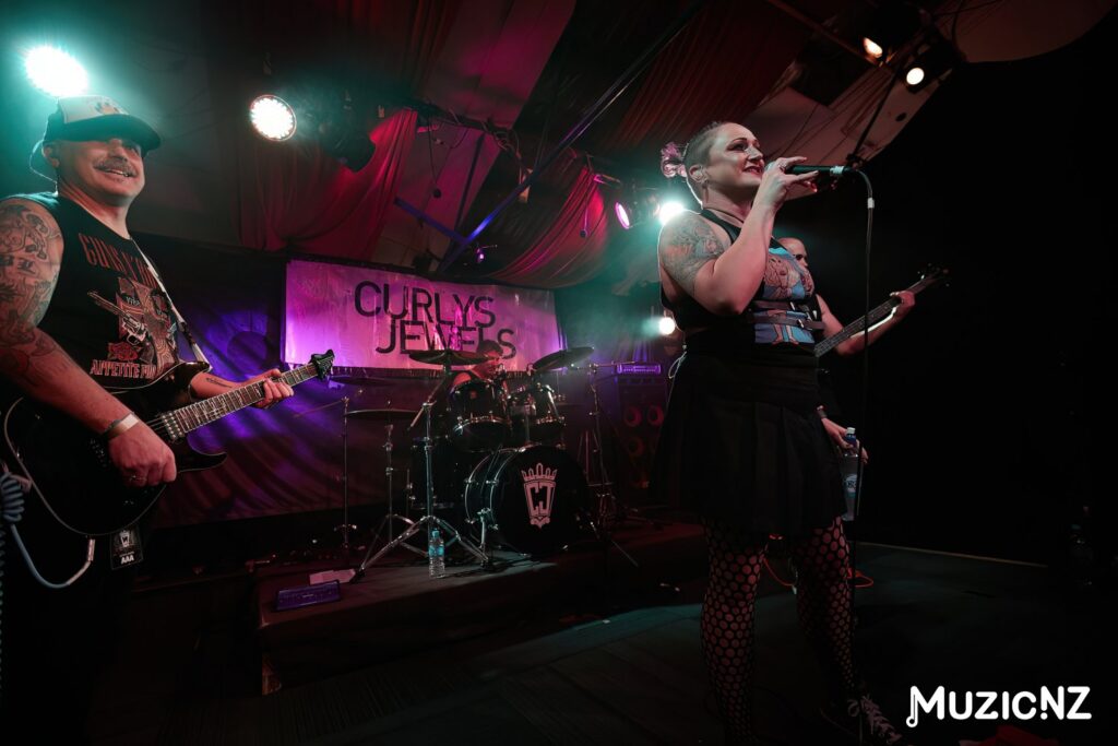 Curlys Jewels @ Lovelands, Wellington 18/11/2023