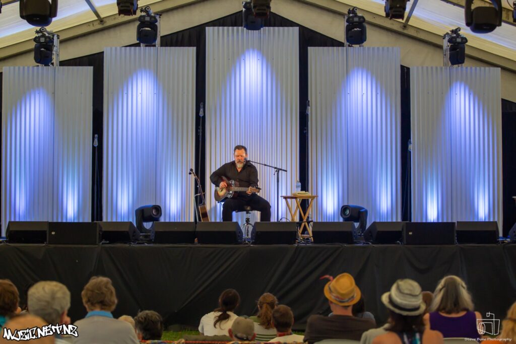 Darren Watson @ Auckland Folk Festival 2021, Kumeu Showgrounds, Auckland 29 31/01/2021