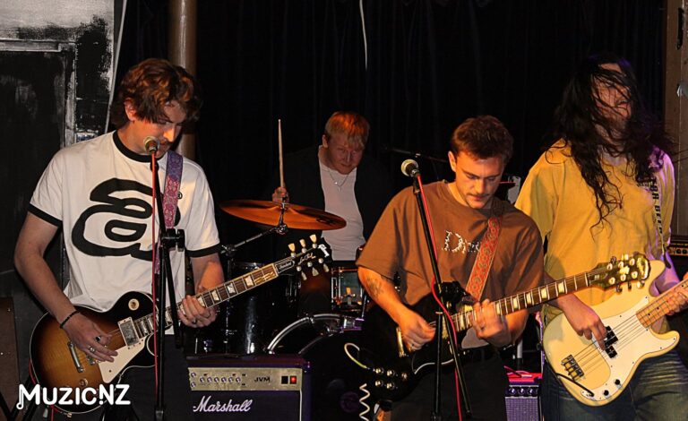 Dave And The Dirty Humans @ Moon, Wellington 11/05/2024