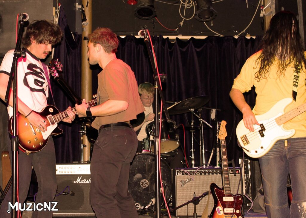Dave And The Dirty Humans @ Moon, Wellington 11/05/2024