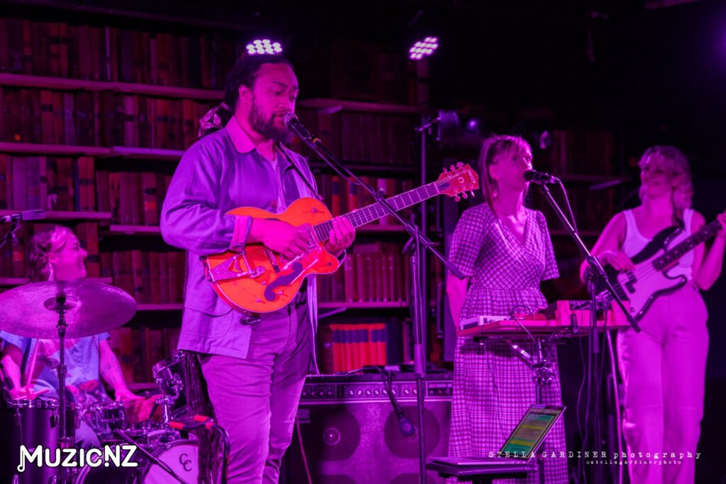 Dawn Diver @ Meow, Wellington 08/12/2023