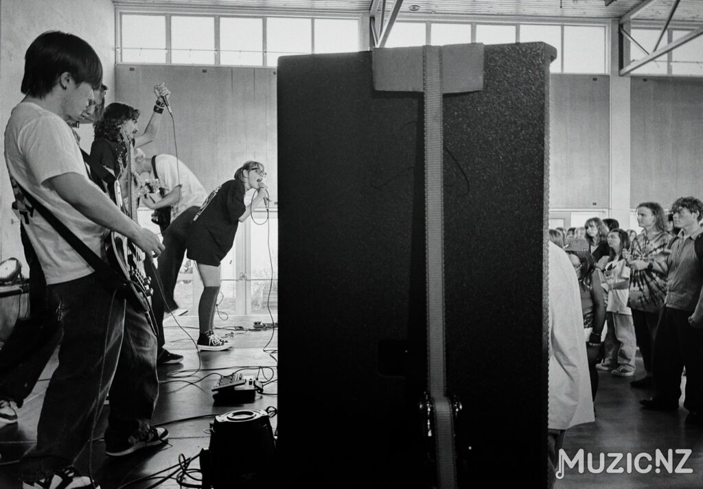 Dblack 2025 12 13 174454.840