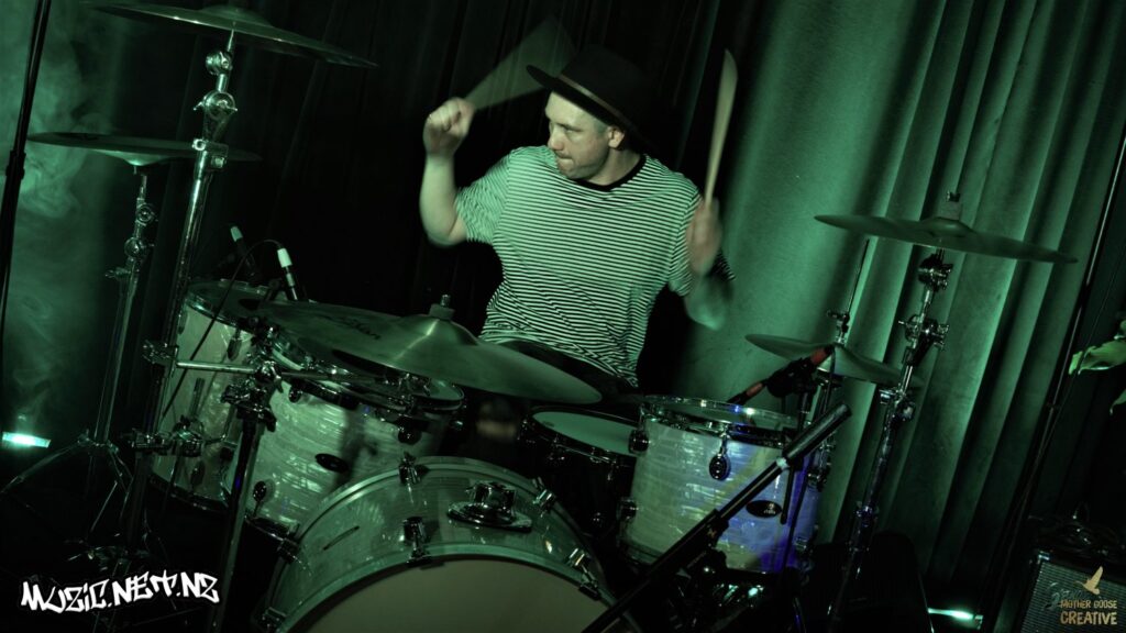 Devils Elbow W/ Music Dog + Sarah Wiig @ Common Room, Hastings 17/04/2021