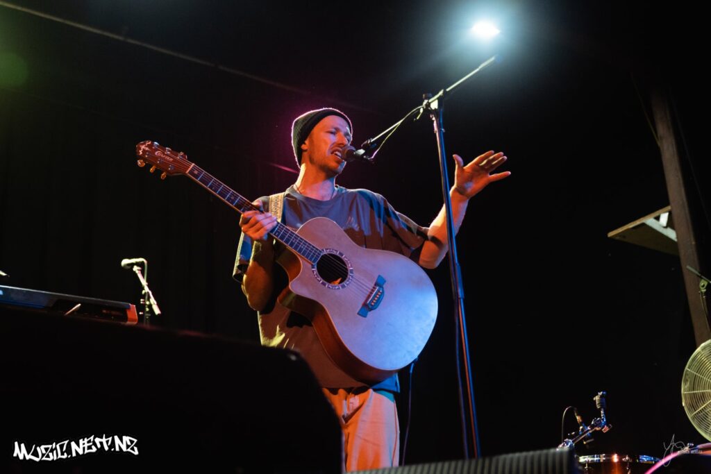 Devon Welch @ Galatos, Auckland 19/08/2022