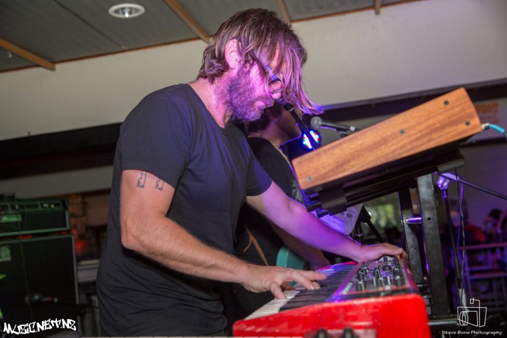 Dictaphone Blues @ Bfm Bands In The Park, Shadows Bar, Auckland 10/03/2017
