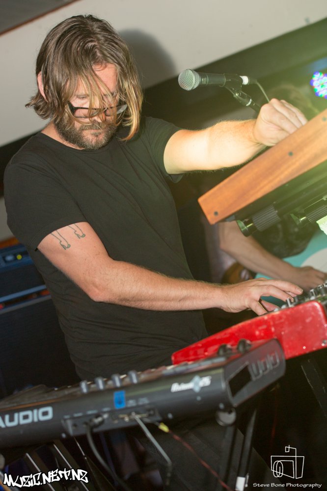 Dictaphone Blues @ Bfm Bands In The Park, Shadows Bar, Auckland 10/03/2017