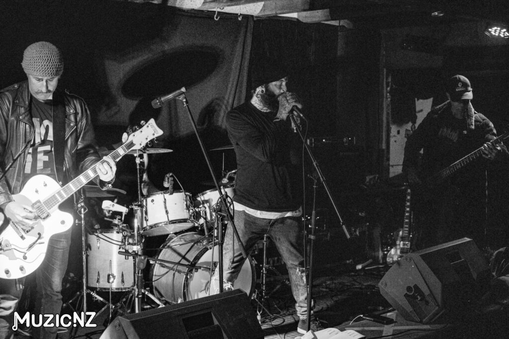 Dogbox @ The Yot Club, Raglan 11/08/2023