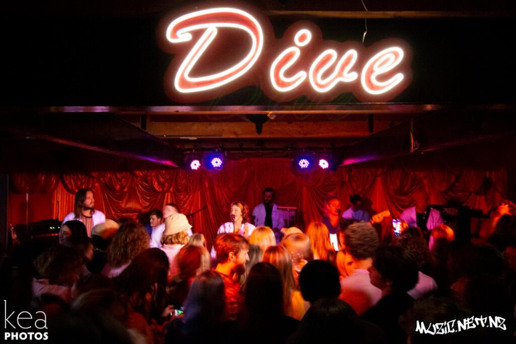 Dr Reknaw @ Dive, Dunedin 30/04/2021
