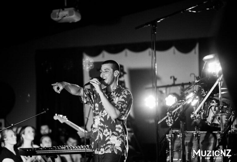 Drax Project @ Waihi Beach Hotel, Waihi 29/12/2023