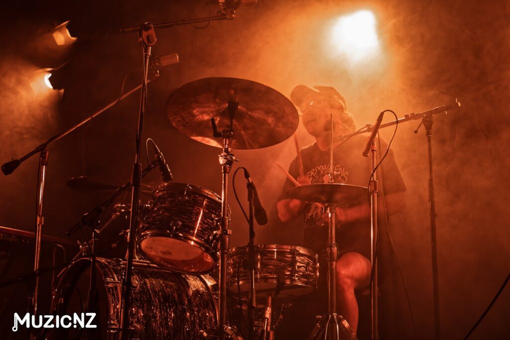 Earth Tongue @ The Hollywood Avondale, Auckland 08/12/23
