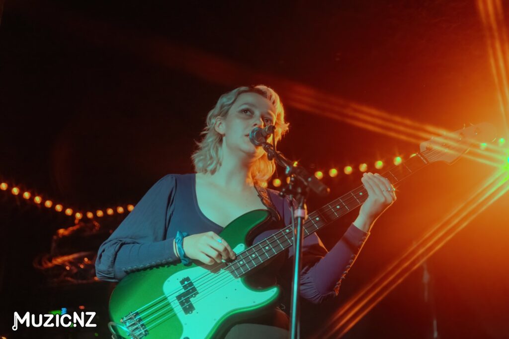 Ebony Lamb @ Whammy Bar, Auckland 10/11/2023