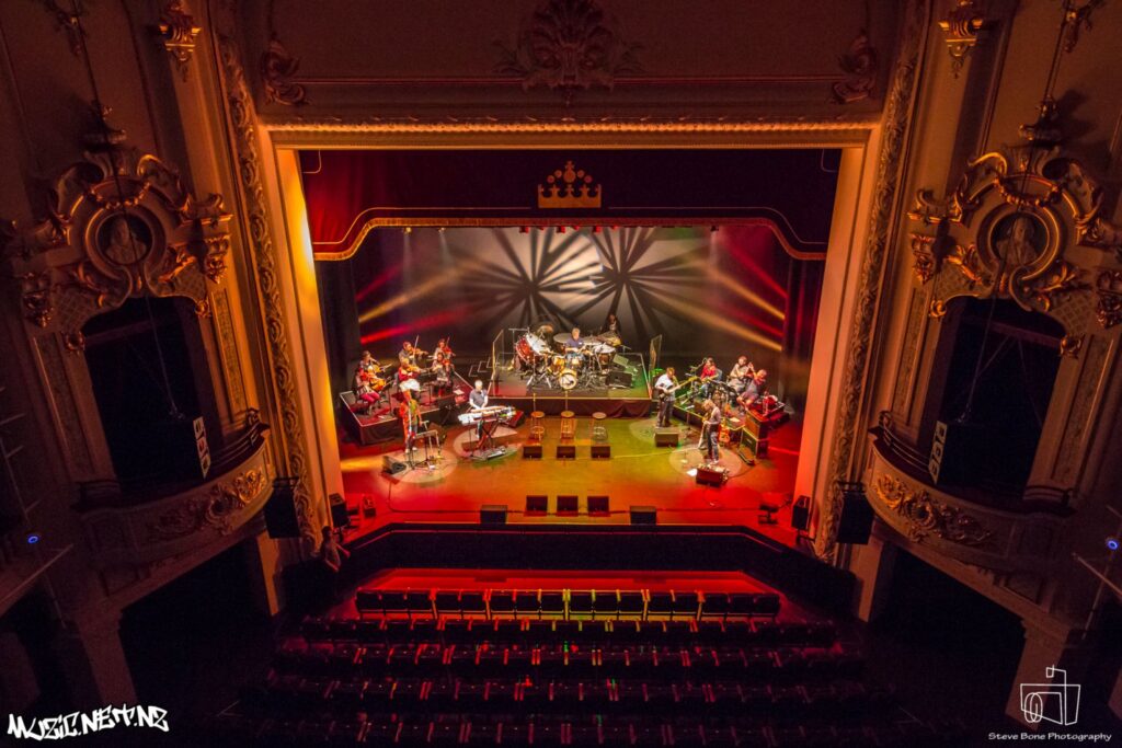 Eddie Rayner's Enzo *soundcheck* @ Issac Theatre Royal, Christchurch 05/05/2018