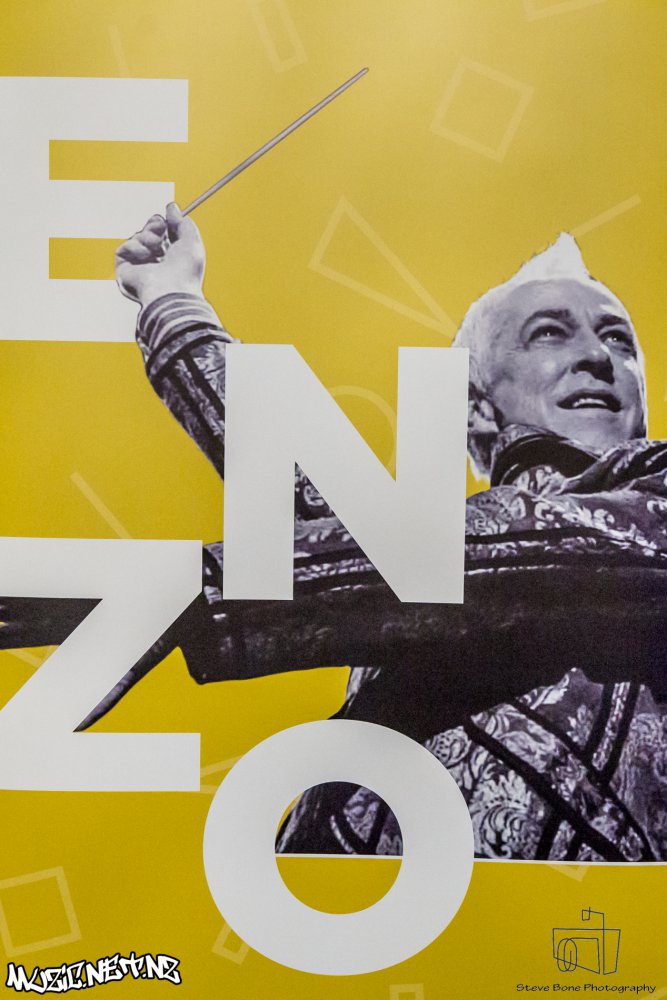 Eddie Rayner's Enzo *soundcheck* @ Issac Theatre Royal, Christchurch 05/05/2018