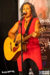 Emma G @ Bark, Dunedin 05/09/2019