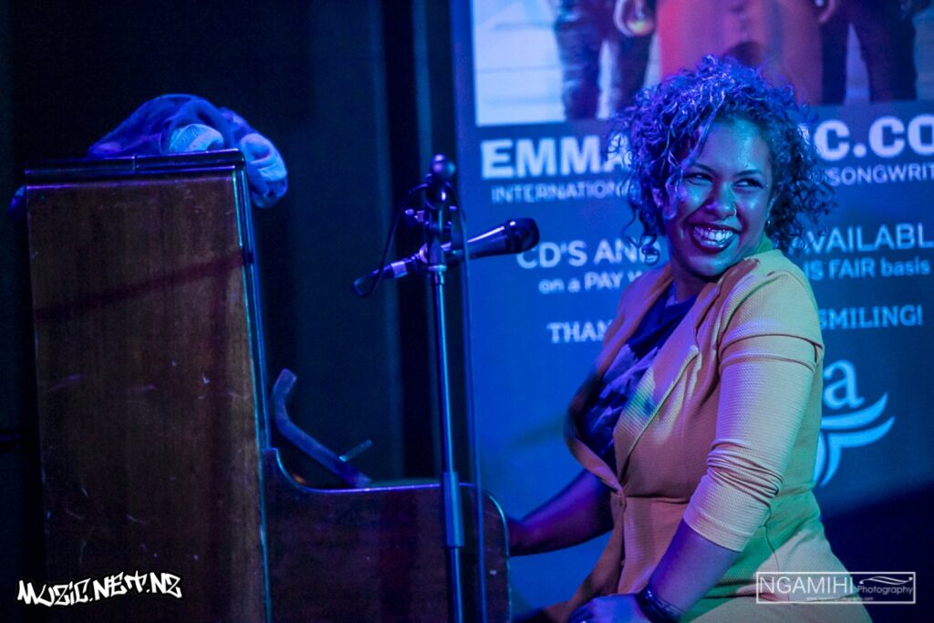 Emma G @ Nivara Lounge, Auckland 27/08/2019