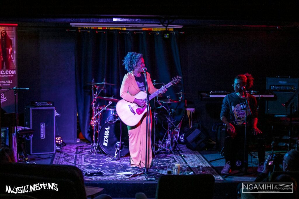 Emma G @ Nivara Lounge, Auckland 27/08/2019