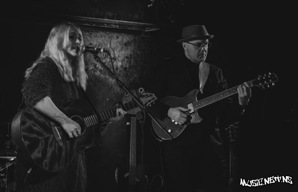 Erin Myers @ Nivara Lounge, Hamilton 09/09/2022