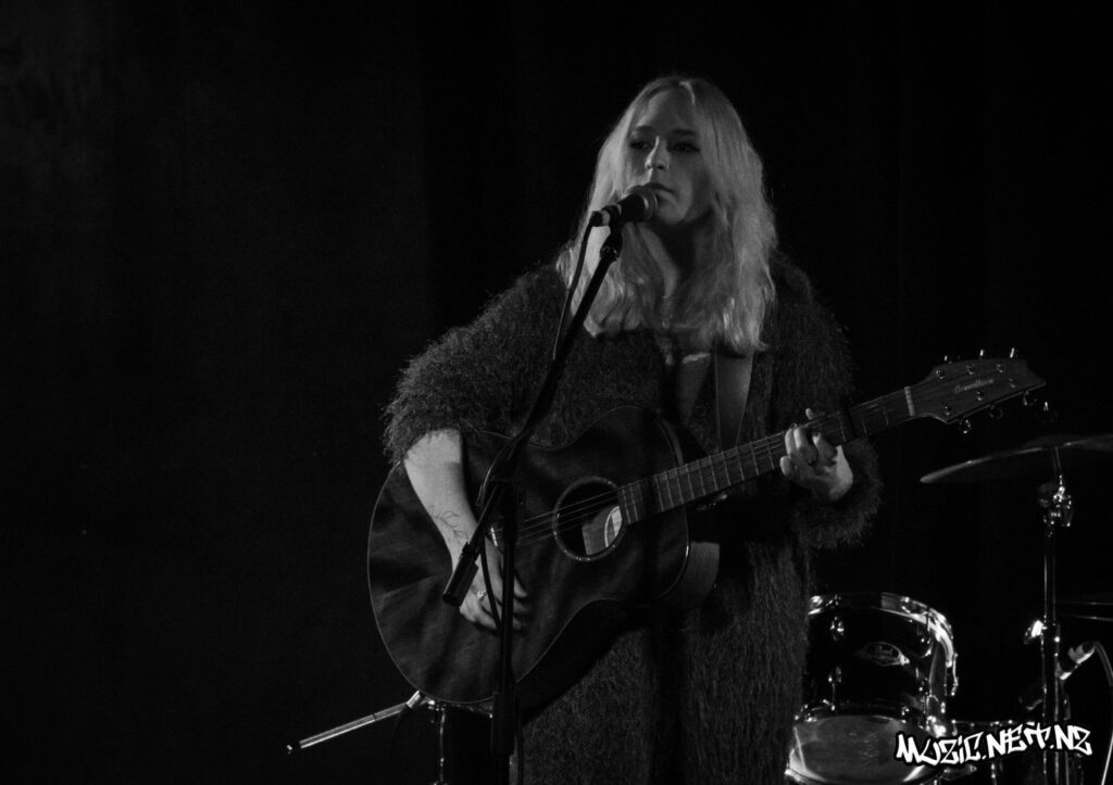 Erin Myers @ Nivara Lounge, Hamilton 09/09/2022