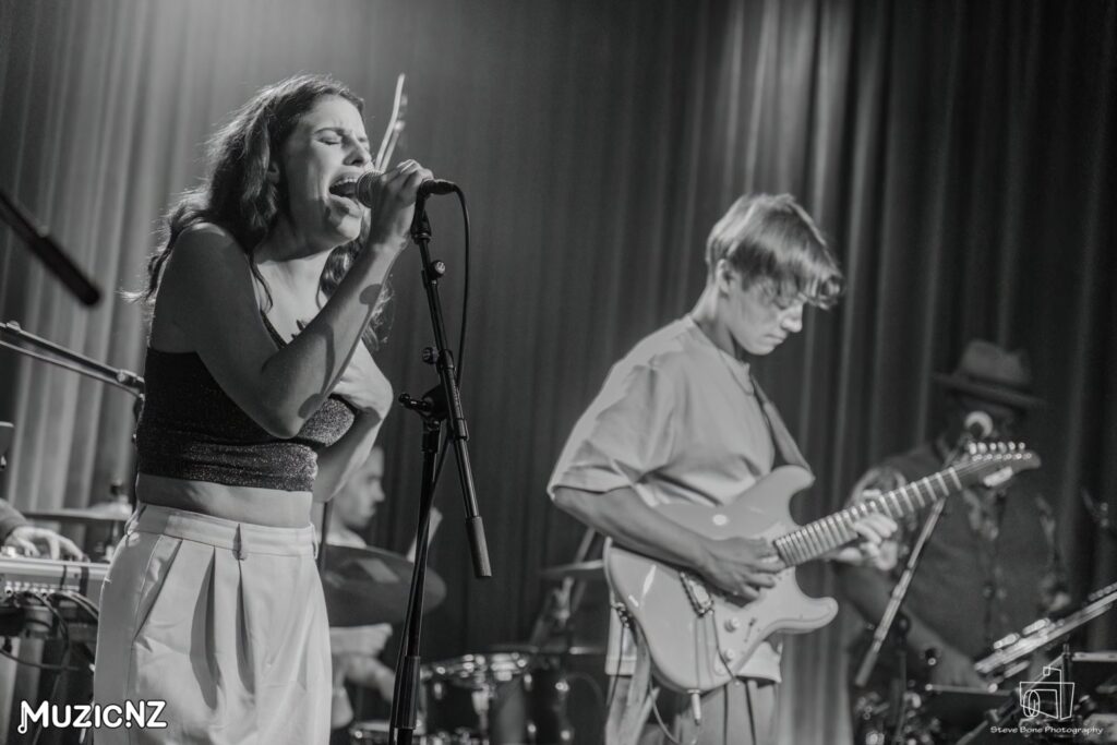 Eve Kelly @ Big Fan, Auckland 12/05/2024