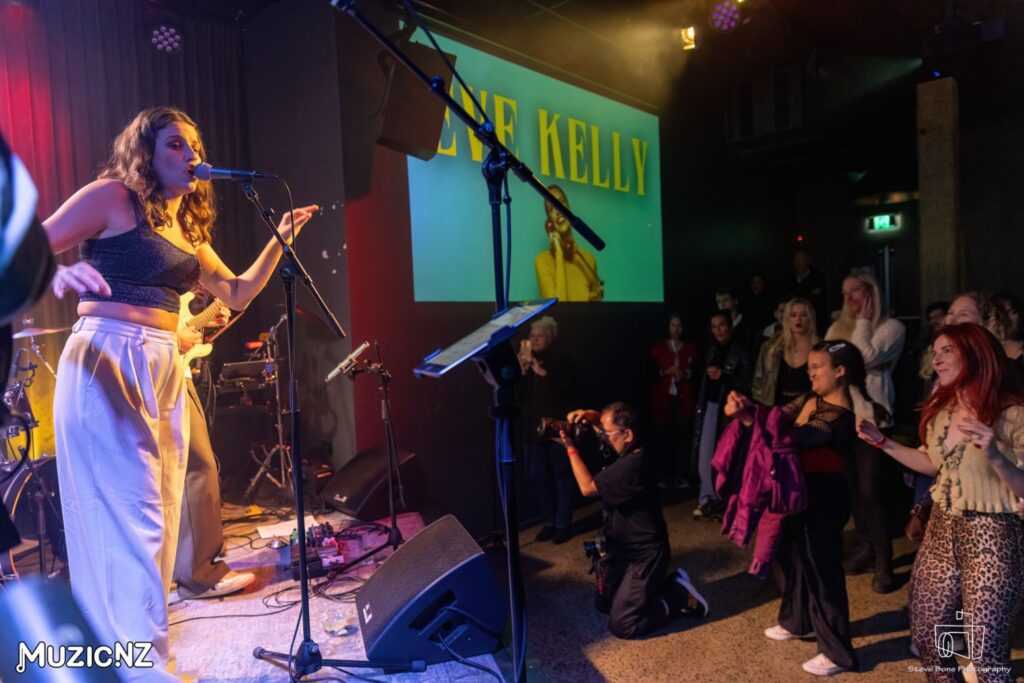 Eve Kelly @ Big Fan, Auckland 12/05/2024