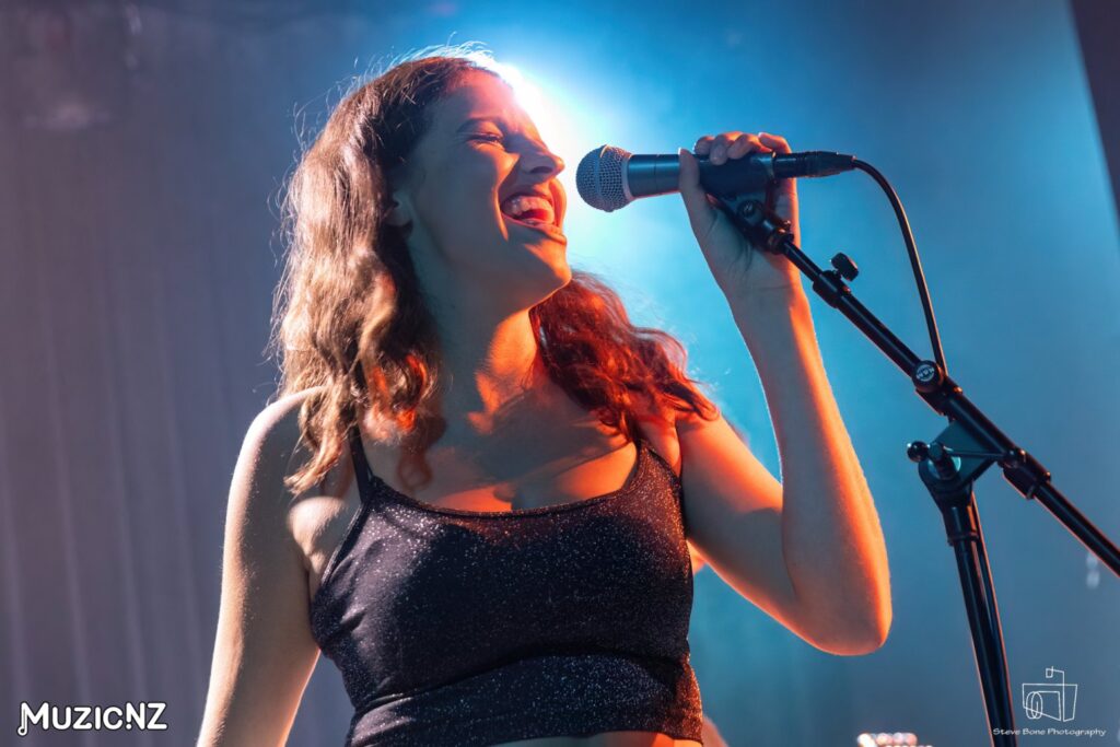 Eve Kelly @ Big Fan, Auckland 12/05/2024