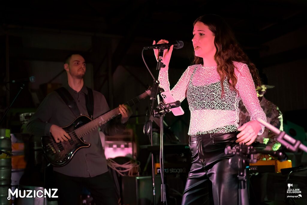 Eve Kelly @ Mata Brewery, Whakatane 16/09/2023
