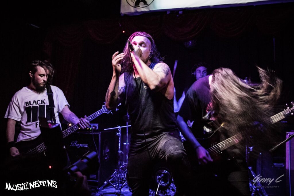 Fallstate @ Ding Dong Lounge, Auckland 01/02/2019