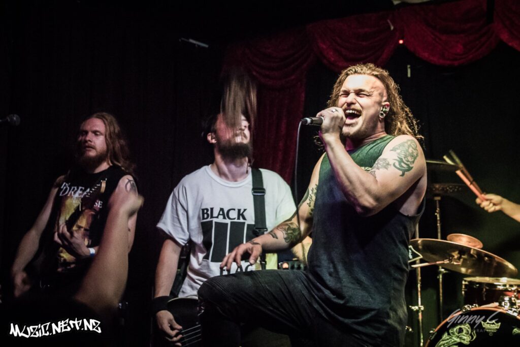 Fallstate @ Ding Dong Lounge, Auckland 01/02/2019